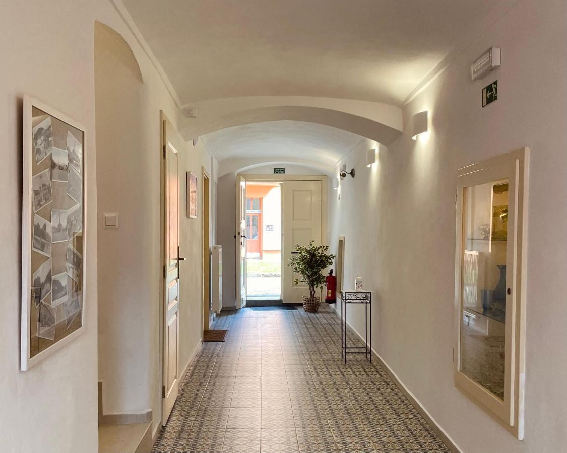 Apartmany Basta & Wellness Sušice エクステリア 写真