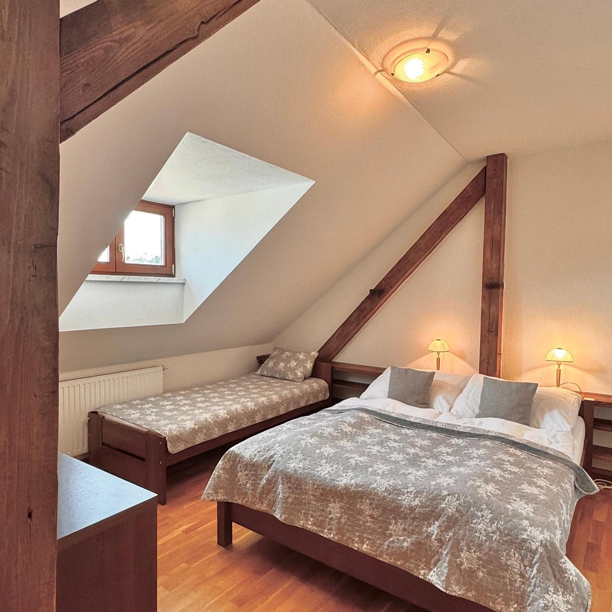 Apartmany Basta & Wellness Sušice エクステリア 写真