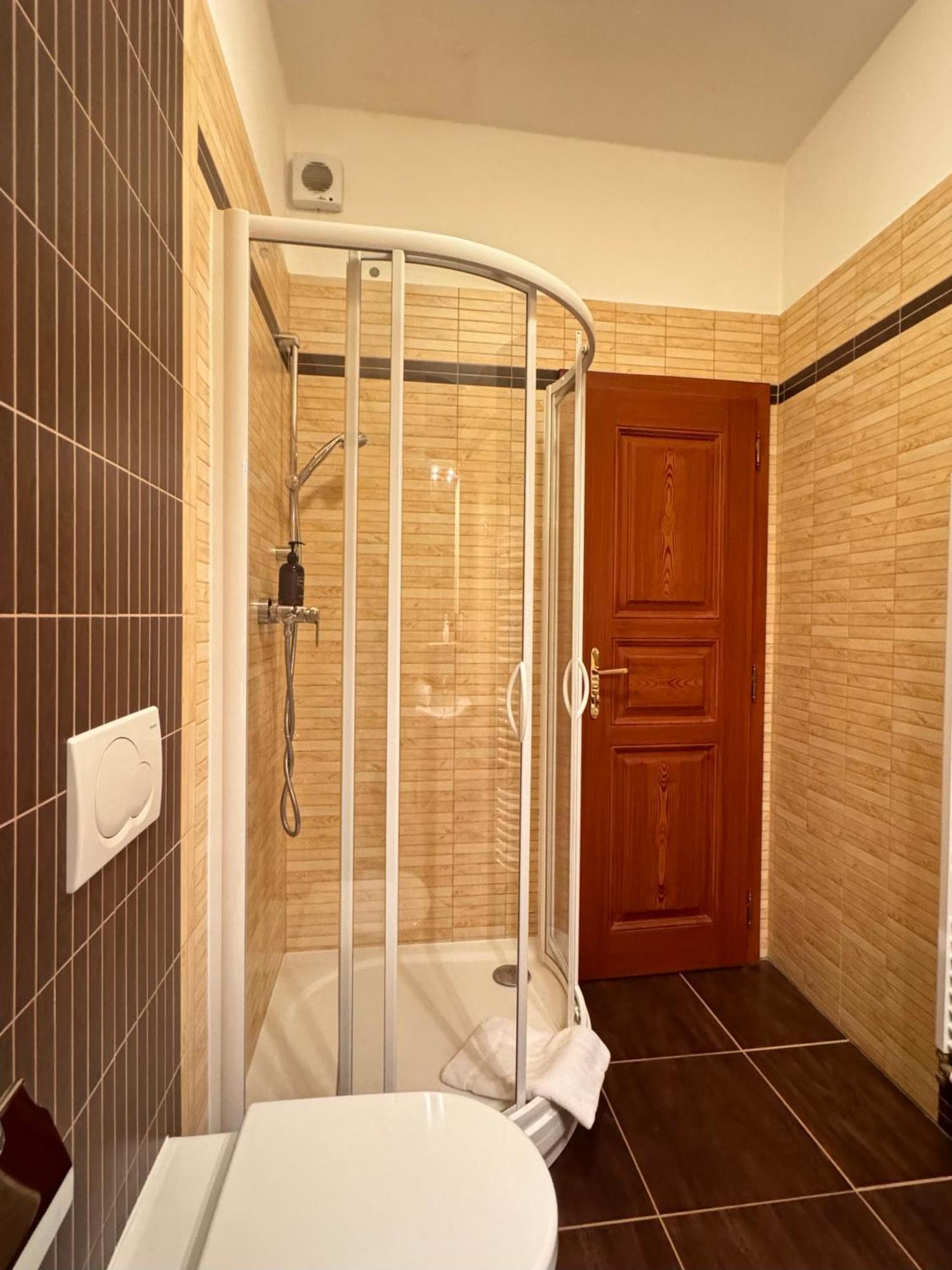 Apartmany Basta & Wellness Sušice エクステリア 写真